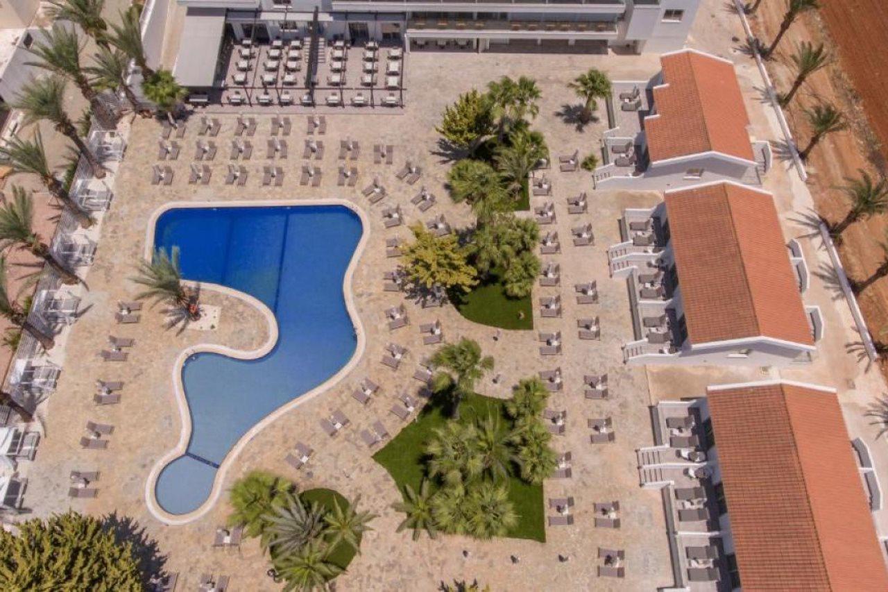 Bohemian Gardens Hotel Protaras Exterior foto