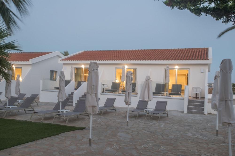 Bohemian Gardens Hotel Protaras Exterior foto